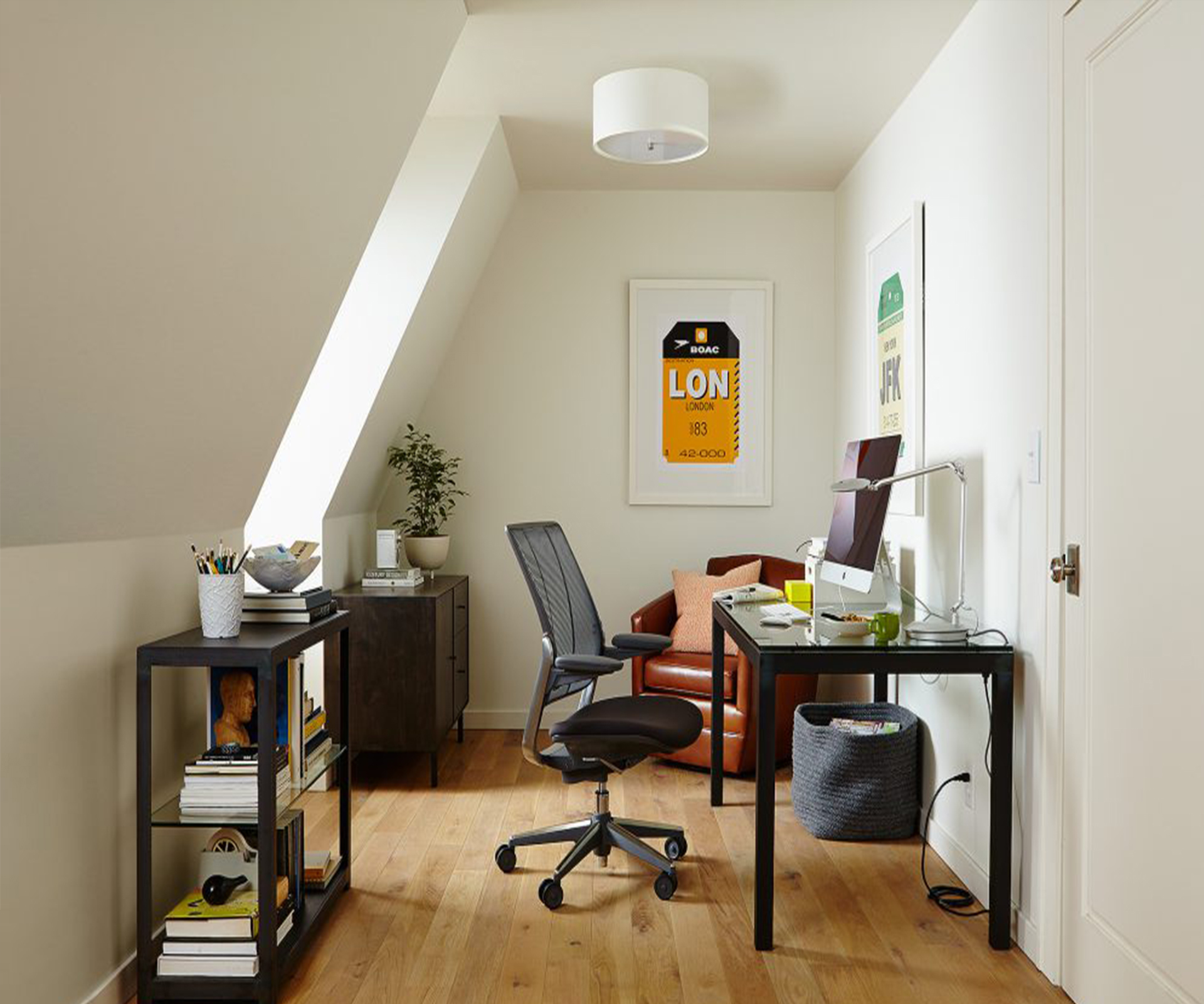 Parsons desk in office with Disc LED lamp