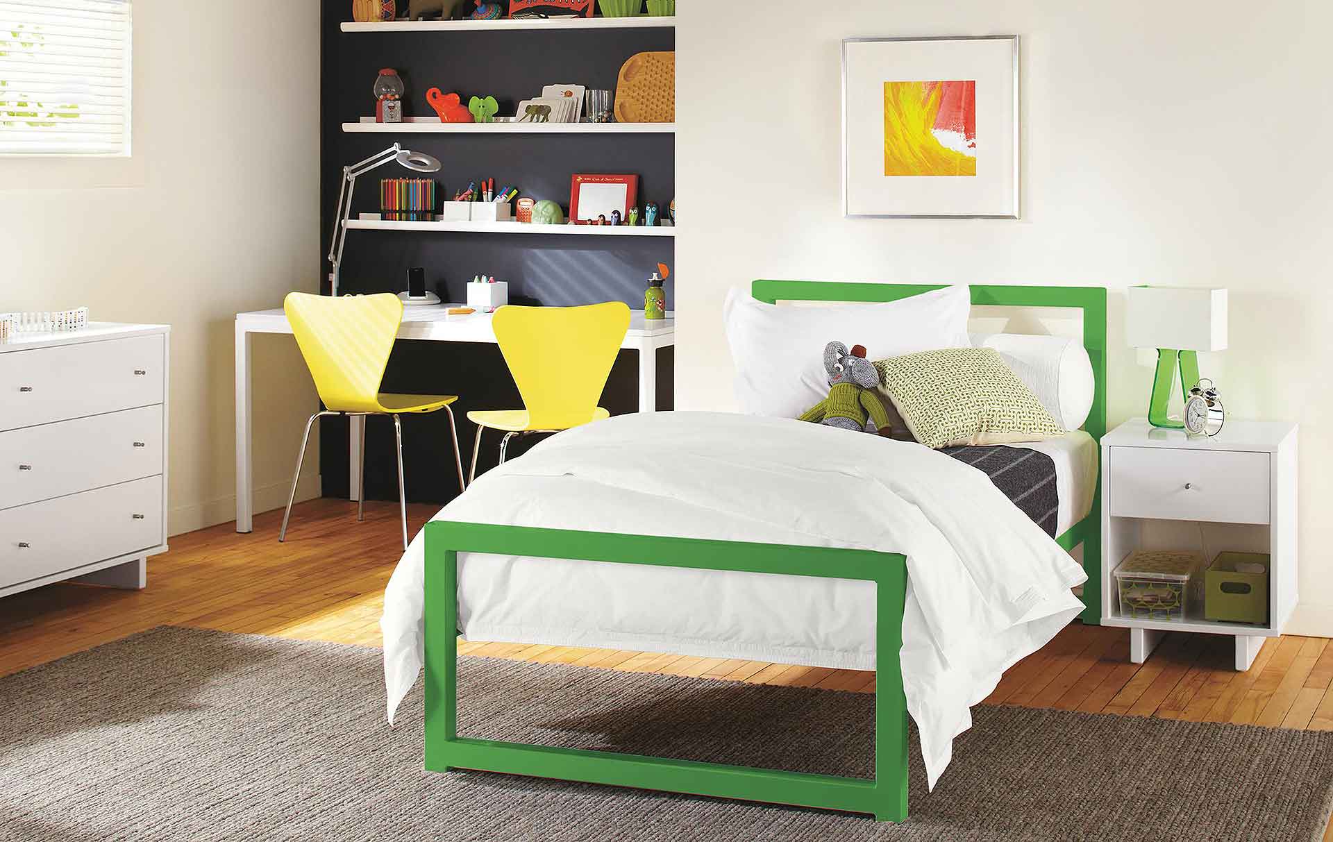 Green Piper kids bed